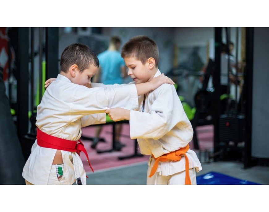 Jak wybrać idealny strój do judo: Przewodnik dla początkujących